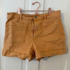 Women's High-RiseShorts